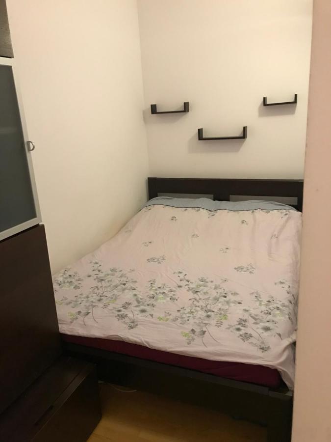 Mieszkanie 2 Pokojowe Varşova Dış mekan fotoğraf